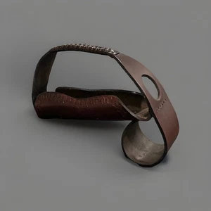 Vintage Handarbeit Leder Weinflasche Träger Caddy Halter Ausgießer mit Griff - Bild 1 von 5