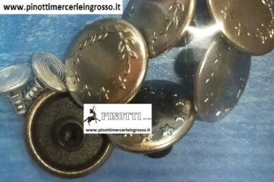 BOTTONI JEANS DIAMETRO MM.17 COL. ARGENTO BUSTA DA 6 BOTTONI COMPLETI DI CHIODI  - Immagine 1 di 2