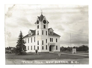 New Durham NH RPPC ca. 1940er Rathaus Strafford County Echtfoto Postkarte - Bild 1 von 2