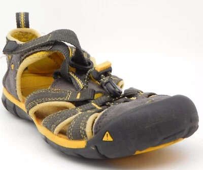 Keen Newport H2 Footwear Youth Sandals Hiking Adjustable Bumper Toe US Size 2 - Image 1 of 4