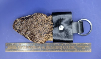 Llavero Western Diamondback serpiente de cascabel cabeza grande (boca cerrada) #1117 Foto 1 de 4