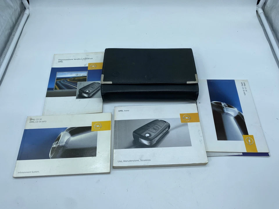 Manual De Uso Y Mantenimiento OPERL ASTRA 2006 Italiano Original - Imagen 1 de 2