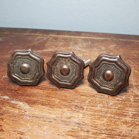 3 Vintage Solid Brass Ornate Shield Drawer / Cabinet Knob Pulls 1 1/8" Cover
