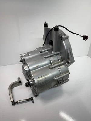 98-05 BMW R1100s Transmission 6 speed transmission  - Image 1 of 4