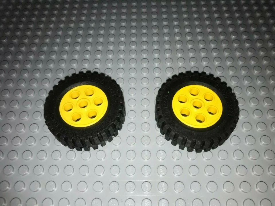 LEGO Reifen Räder 2695 Felgen 2 Stück gelb Zubehör System Stadt Techinc 24x14 - Bild 1 von 1