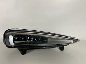 McLaren GT Headlight Right / Headlamp Right - 22AD047CP - Picture 1 of 5