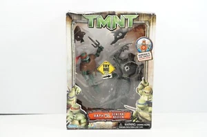 Set Figurine TMNT Raph Vs Generale Aguila 2006 Playmates Raffaello - Foto 1 di 5