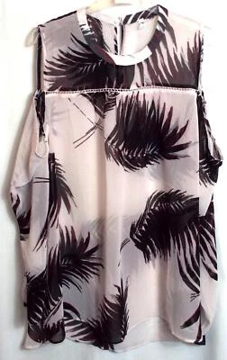 NEW NEXT 🌺 CREAM & BLACK FERN COLD SHOULDER LONGLINE TOP🌺 SIZE 20 # 819* - Image 1 of 3