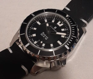 STEINHART TRITON 300 BLACK AUTOMATIC, SWISS MADE DIVER WATCH, 45 MM, NEW - Picture 1 of 21
