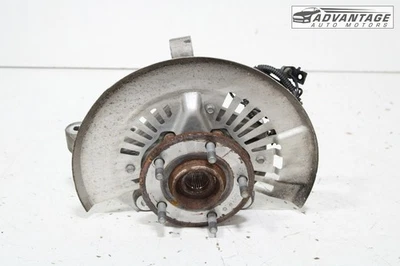 2020-2022 CHRYSLER VOYAGER FWD FRONT LEFT SIDE SPINDLE KNUCKLE & WHEEL HUB OEM - Image 1 of 4