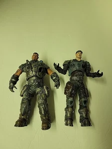 Gears Of War NECA Figura Solo Lote De 2 Dom & Baird Raro Difícil De Encontrar Sin Accesorios Usado - Imagen 1 de 10