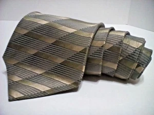 Men's NECKTIE ROBERTO VILLINI Executive SILK Designer #8 EUC FREE SHIPPING - Picture 1 of 4