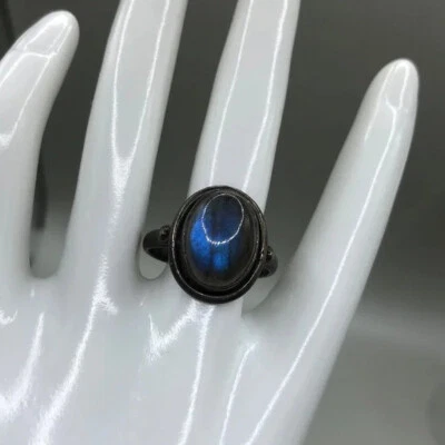 Anillo vintage artesanal hecho a mano piedra labrodarita plata de ley 925. Foto 1 de 4