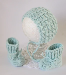 Handmade Baby Knitted Crochet Bonnet & Booties/Newborn-3 months - Picture 1 of 7