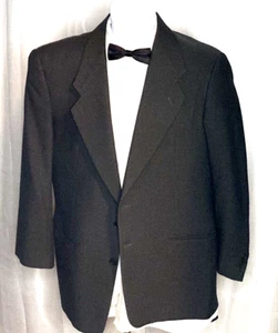 preowned Georgio Armani, tux, Italy, black, very soft, VGC approx 41 s - Picture 1 of 7