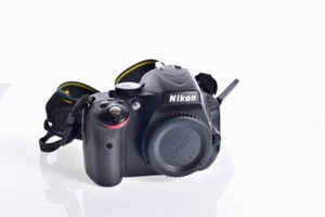Nikon D5100 16.2MP SLR- Digitalkamera - Bild 1 von 2