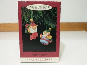 Hallmark Keepsake Adorno de Navidad Envolturas Felices Cuelgan Juntos Santa Claus - Imagen 1 de 6