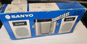 Vinatge J 37 Sanyo Sportster Portable Speakers & Battery Case, Never Used - Picture 1 of 4