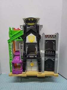 Fisher Price Imaginext DC Super Friends Wayne Manor Tower Batman Spielset - Bild 1 von 17
