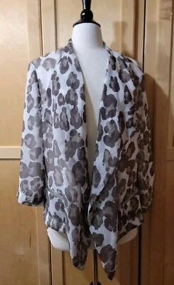 Chaqueta Chicos Semi Transparente Abierta Drapeada Frontal Forrada Manga 3/4 Chal Cuello Talla 3 Foto 1 de 4