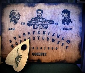 Evil Dead Ouija Board & Planchette 400x300mm - Picture 1 of 1