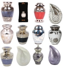 small urn for ashes mini keepsake urn for human or pet ashes various design