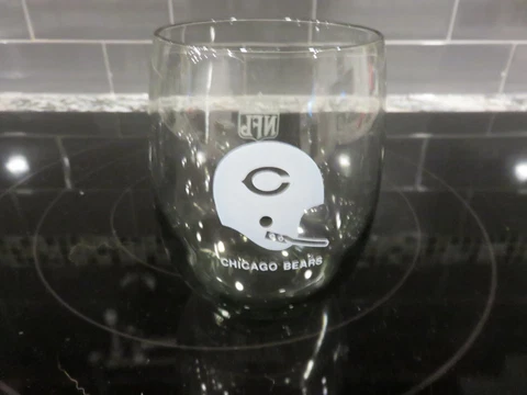 Vintage NFL Chicago Bears Smoked Glass 4" Tumbler Helmet Logo 12 oz LOOK Cover