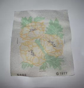 Tapiz de amapolas de colección 1977 con aguja 8x10" duende flores lona solamente - Imagen 1 de 1