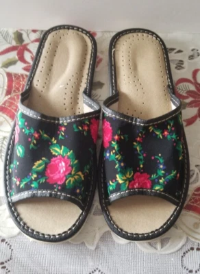 Handmade in Poland Women's Open Toe Slippers Leather Slippers 9size - Image 1 of 4