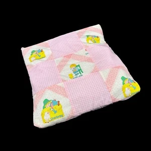 Vintage Handmade Pink Toddler Quilt Blanket Pillow Combo 1980s Nursery Rhyme Nap - Picture 1 of 8