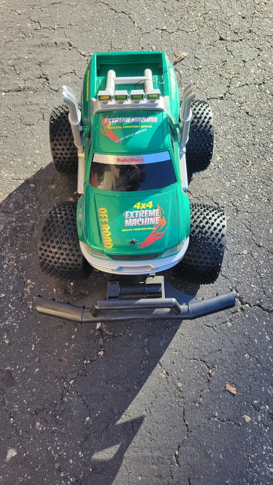 1998 Radio Shack Extreme Machine R/C Ford F-150 Monster Truck w/ Box/foam  - Image 1 of 4