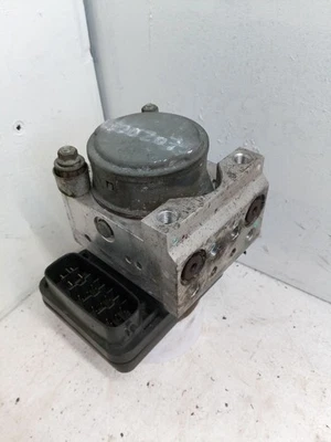 MITSUBISHI L200 ABS PUMP MK4 2006-2015 4670A389 - Image 1 of 4
