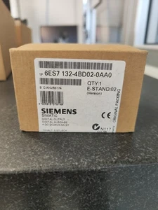 SIEMENS 6ES7 132-4BD02-0AA0 . Mint, in original packing. - Picture 1 of 2