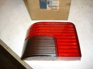 peugeot 205 1.6 / 1.9 gti Phase 1.5 & 2 rear tail light lens left side - Picture 1 of 2
