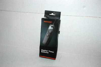 Neewer LCD Timer Shutter Release Remote Control (B1) - Image 1 of 3