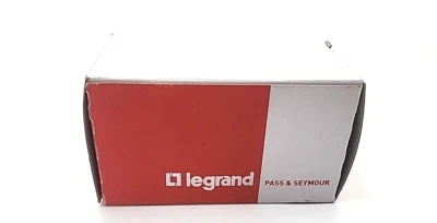 Pass & Seymour 1227 3 pos. Maintained contact 30AMP Brown - Image 1 of 3