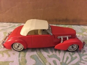 Vintage Matchbox Die Cast Car England 1937 Cord 812 Convertible Phaeton Sedan - Picture 1 of 4