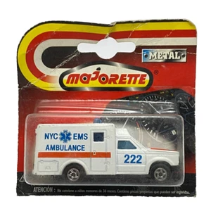 Majorette Metal Ford Ranger NYC EMS Ambulancia 222 Blanco 255 1:64 Coche de J... - Imagen 1 de 1