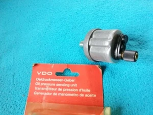 BMW 320 520 320i 520i VDO Öldruck Geber Oldtimer NEU - Picture 1 of 4