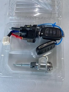 OEM 81905D3080 Key & Cylinder Set - Lock for 2016 - 2021 Hyundai Tucson - Picture 1 of 5