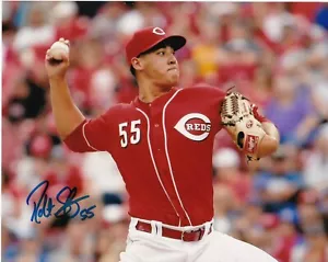 ROBERT STEPHENSON  CINCINNATI REDS   ACTION SIGNED 8x10 - Picture 1 of 1