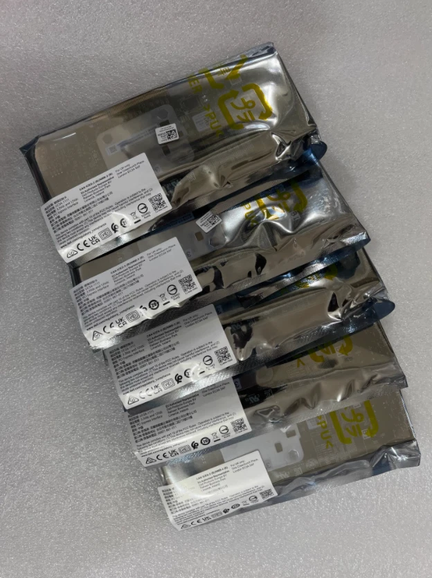 1pcs NEW Dell HBA 355i Non-RAID 16-Port SAS 12Gb/s Host Bus Adapter 07GRF6 7GRF6 - Image 1 of 1