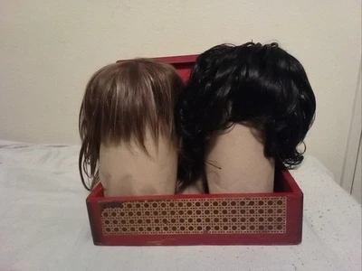  2 парика Integra Hair System короткие волнистые и волшебные сенсорные короткие стрижки от Paris Fashion  - Изображение 1 из 4