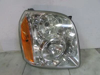 Headlamp Assembly GMC YUKON XL 1500 Right 07 08 09 10 11 12 13 14 - Image 1 of 4