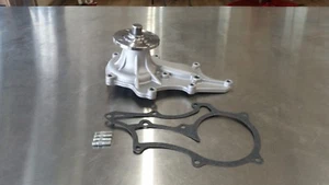 Toyota Water Pump RE (1985-1995) - Picture 1 of 1
