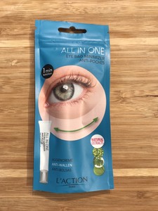 shea butter for under eyes