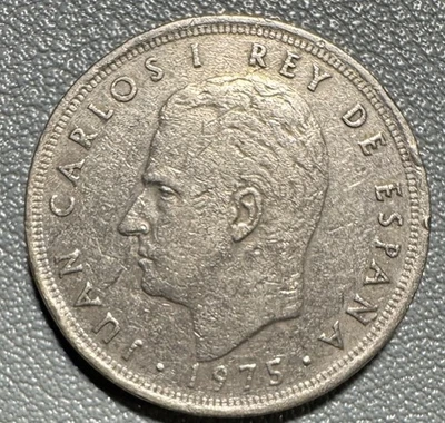 1975 Spain 5 Peseta coin - Great Condition - Image 1 of 2