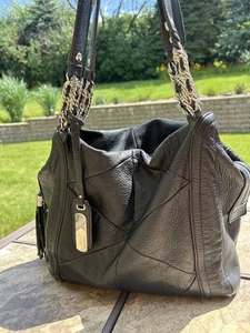 B Makowski Black Leather Shoulder Hobo Slouchy Satchel Purse Handbag Tassel Key - Picture 1 of 24