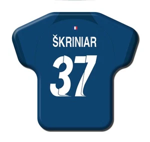 Calamita Magnete T-Shirt Calcio 2023/2024 PSG 37 Milan (Škriniar) - Foto 1 di 9