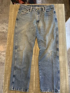 Wrangler Jeans Uomo 35x30 Regular Fit Taglio Cowboy Western Denim - Foto 1 di 9
